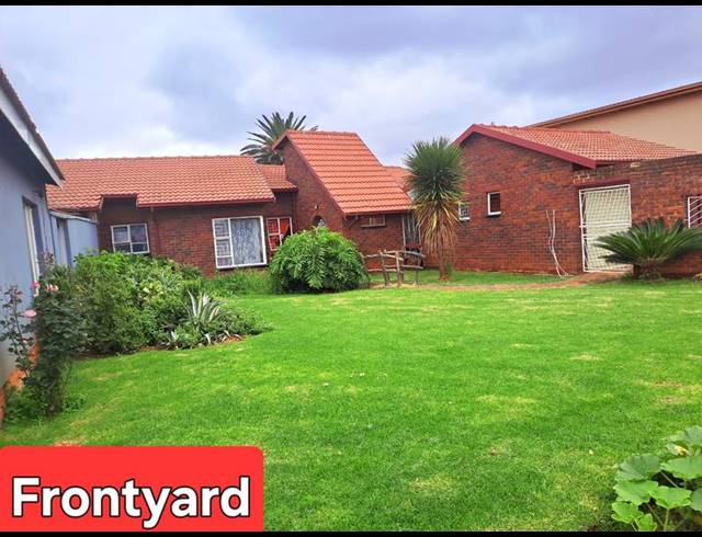 4 BEDROOM HOUSE FOR SALE IN BIRCHLEIGH